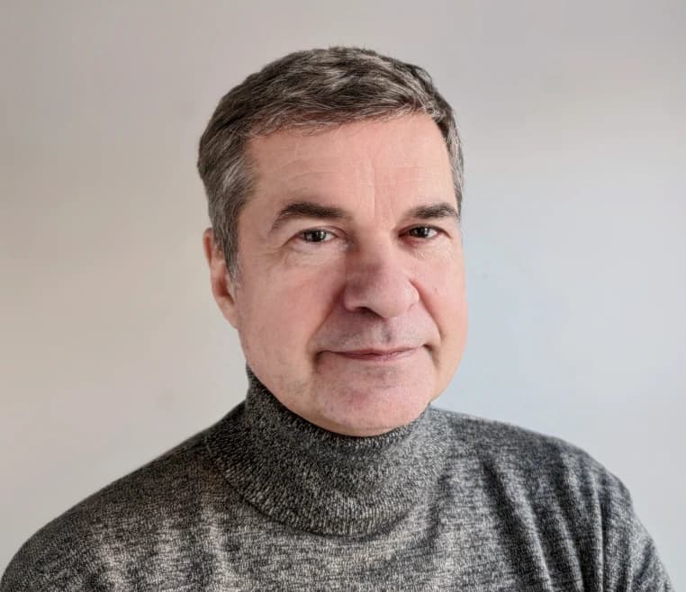 Dirk Lutzebäck, Founder